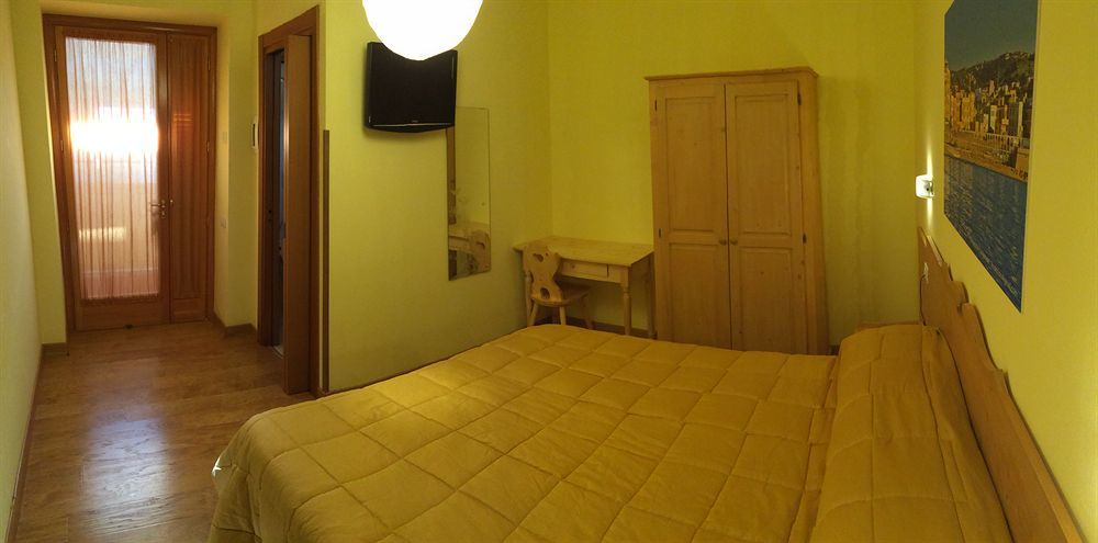 צ'יוויטווקיה Bel Sole Guest House מראה חיצוני תמונה