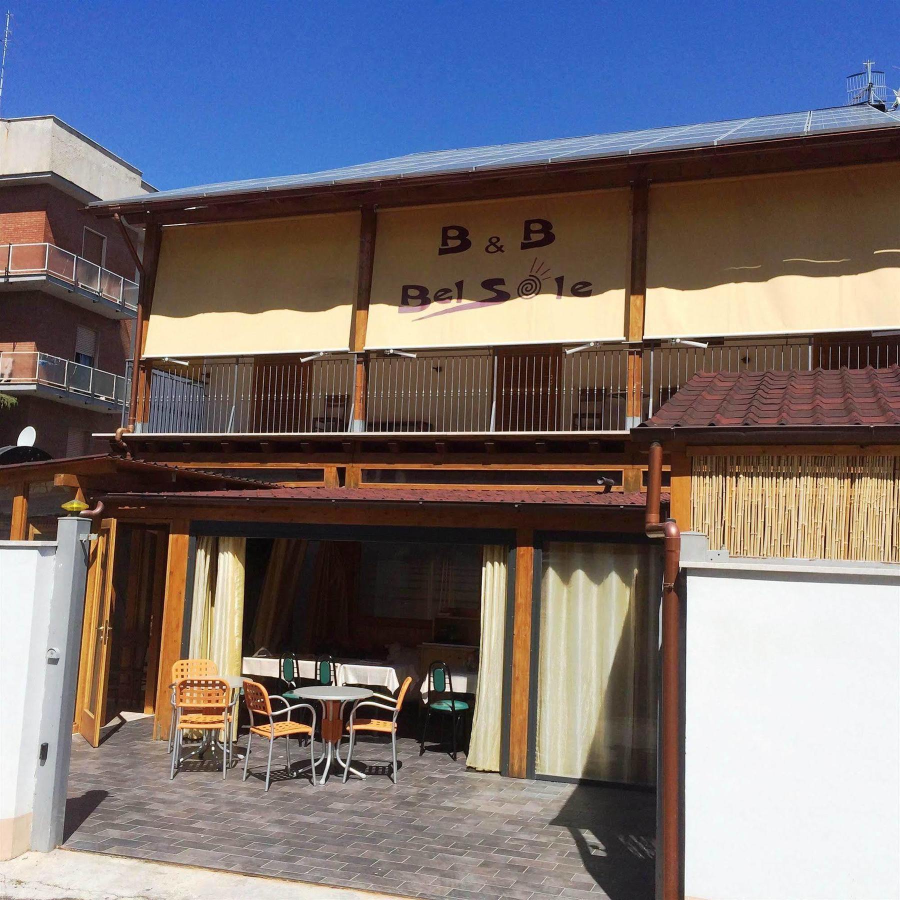צ'יוויטווקיה Bel Sole Guest House מראה חיצוני תמונה